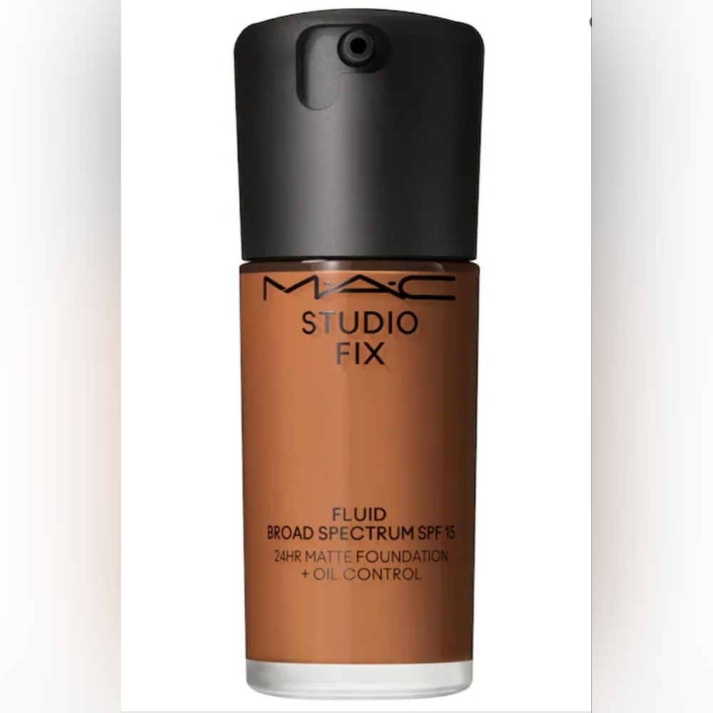 MAC Cosmetics Studio Fix Fluid Foundation - Rich Brown